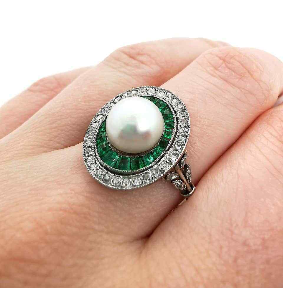 Calibré-Cut Emerald & White CZ Double Halo Ring Shiny White South Sea Pearl